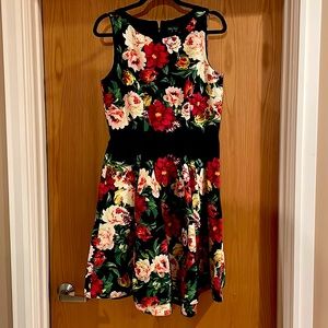 Black red & pink floral A-line dress sz 8